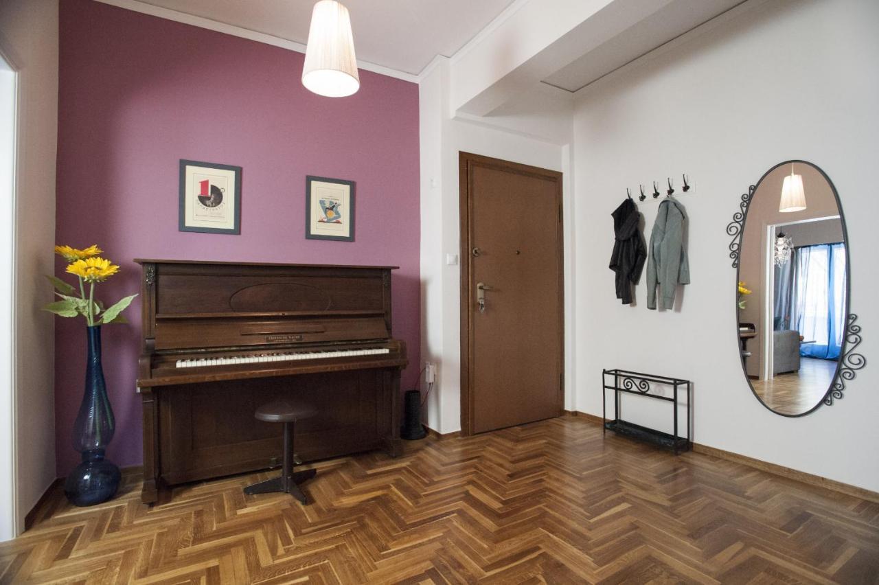 Modern-Vintage Apartment By Acropolis Museum Atenas Exterior foto
