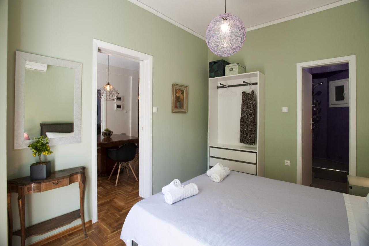 Modern-Vintage Apartment By Acropolis Museum Atenas Exterior foto